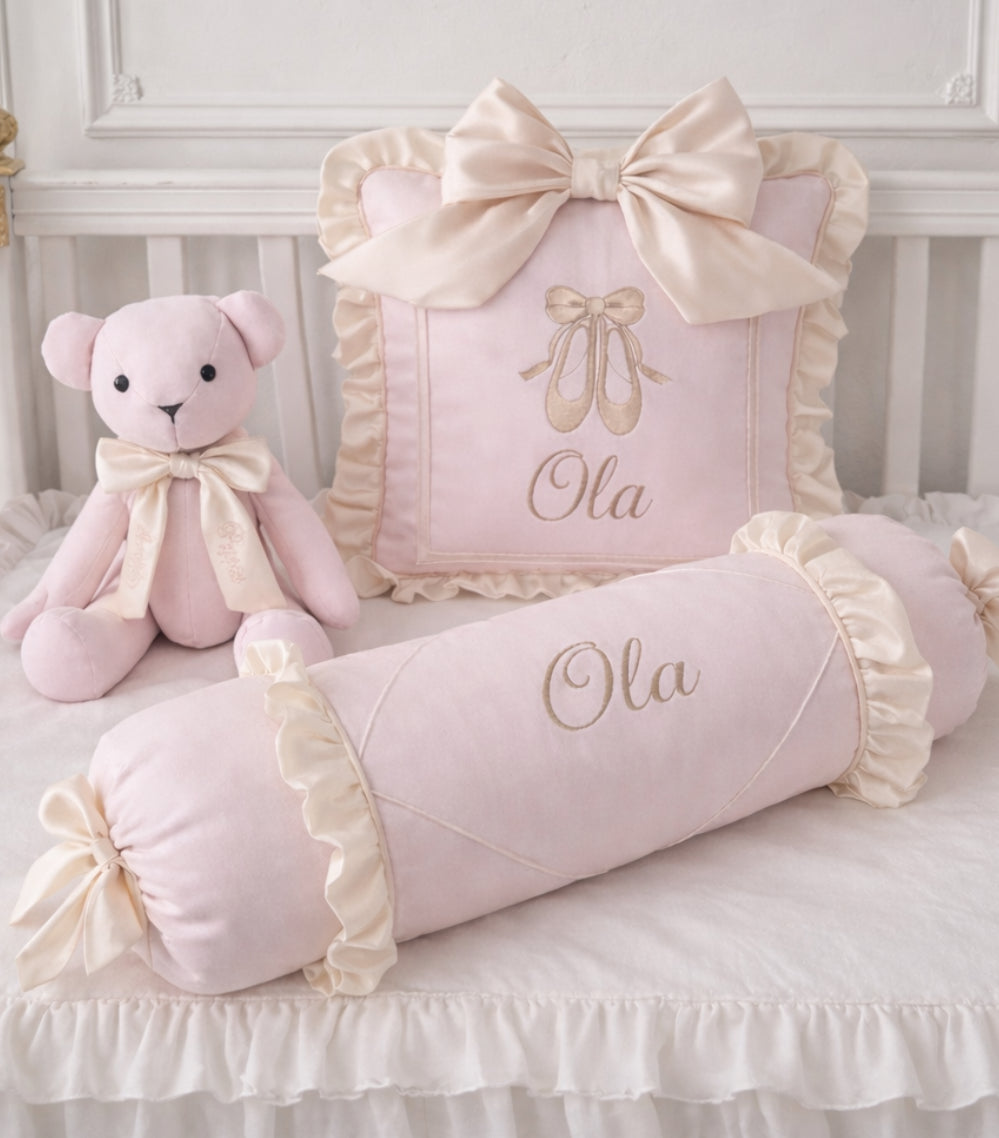 Full Welcome To The World Set