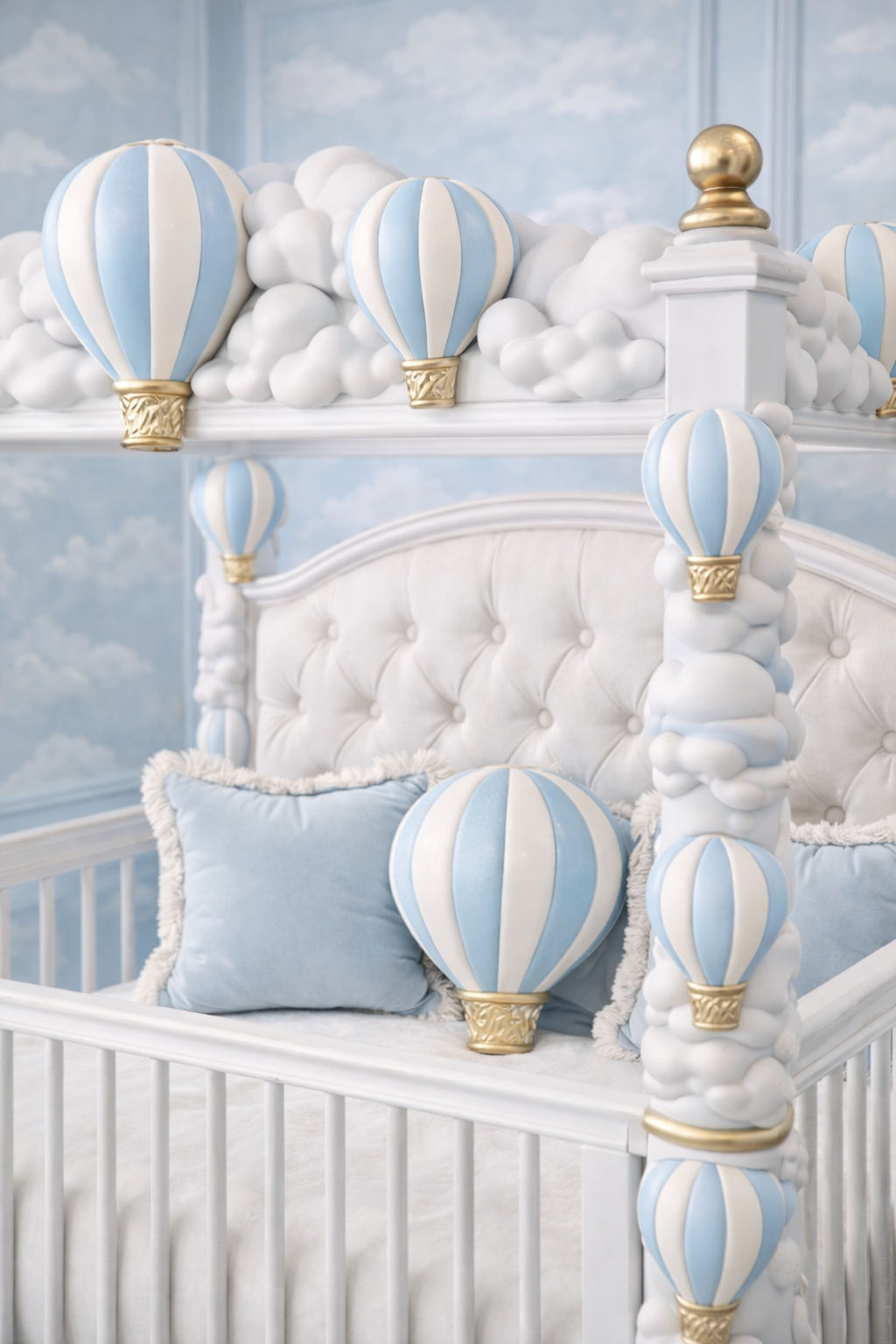Luxe Dream Scape Four Poster Mini Cot