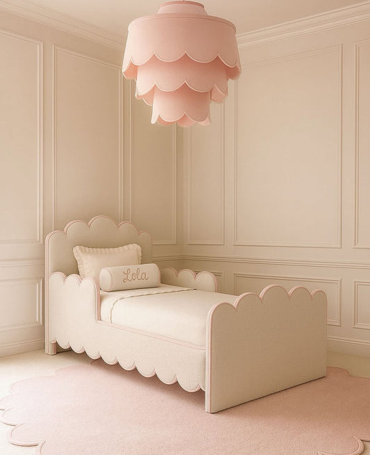 Lola Bed