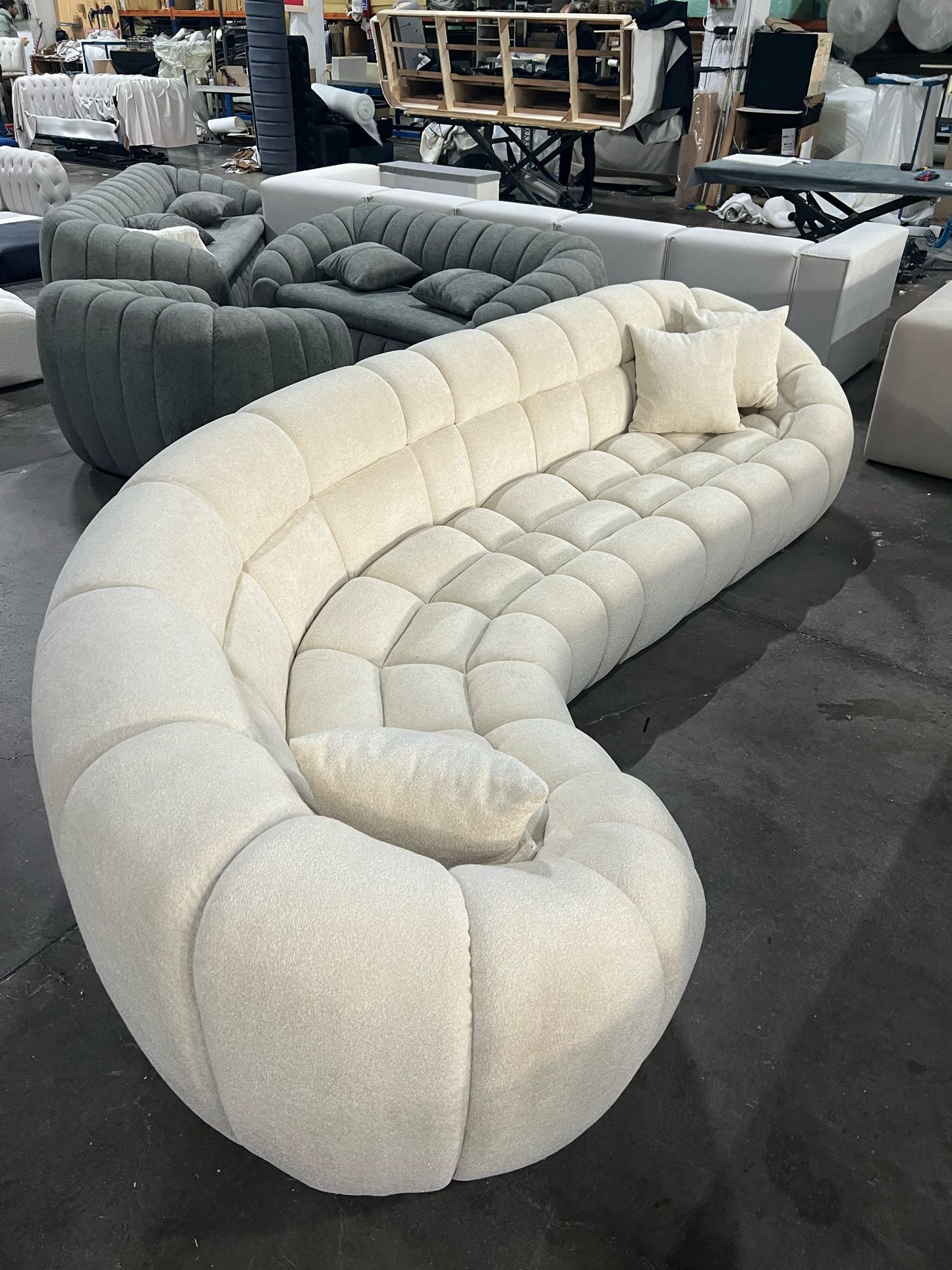 Dolce Sofa